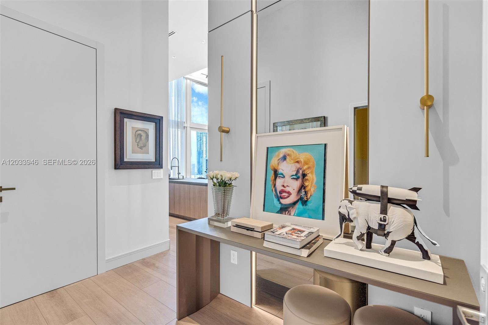 475 Brickell Avenue 2215 Property Photo 2