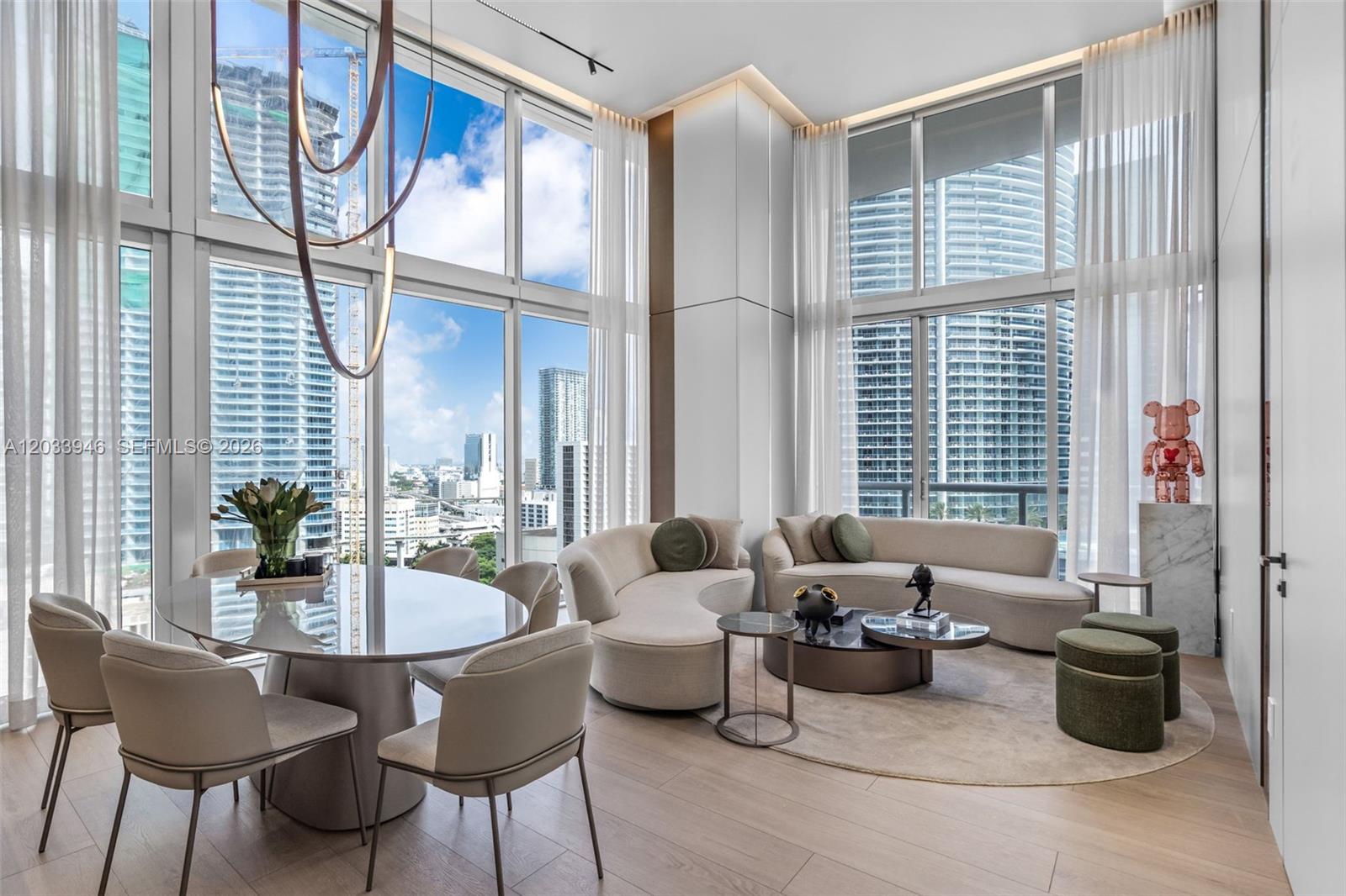 475 Brickell Avenue 2215 Property Photo 7