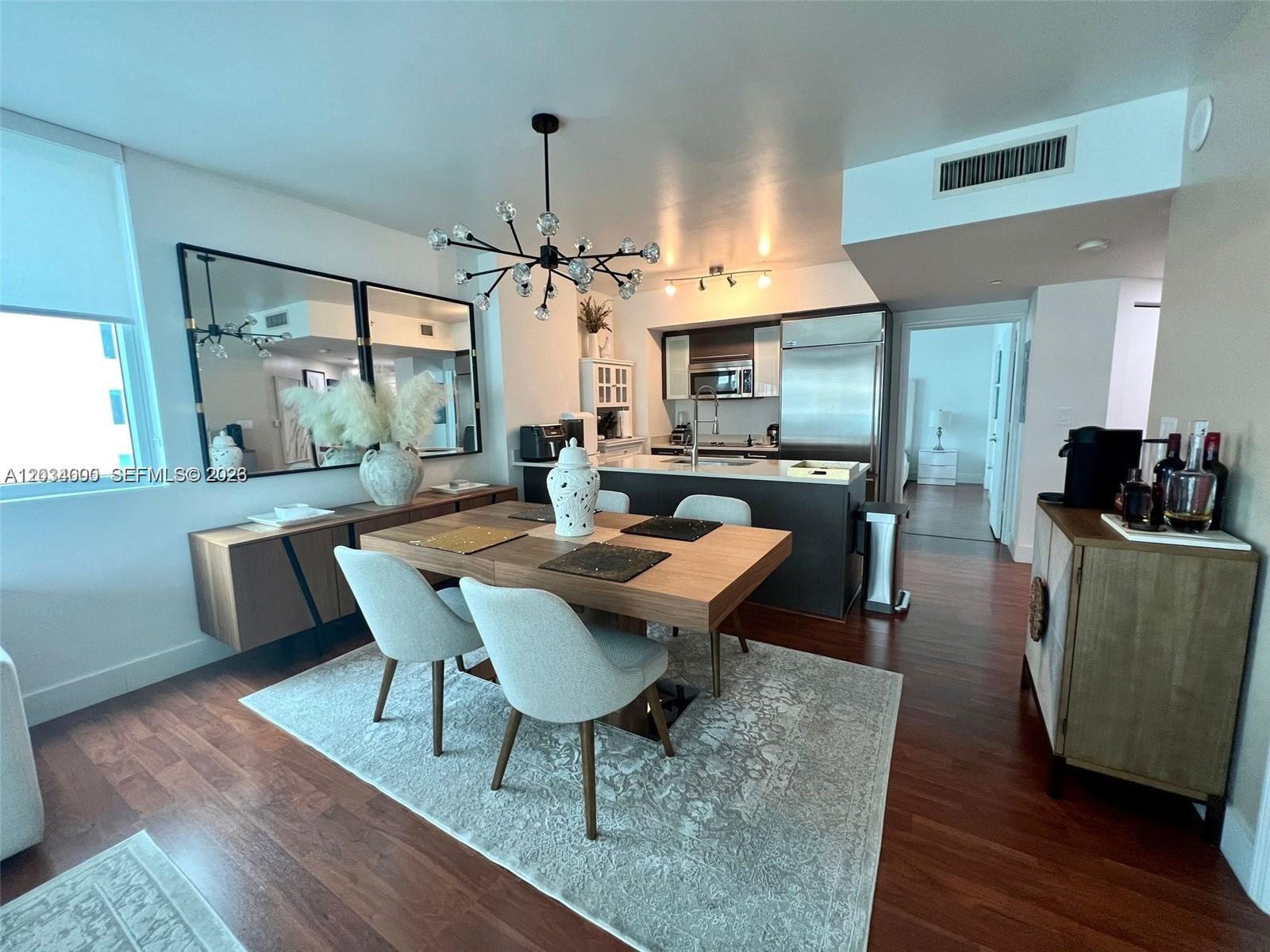 500 Brickell Avenue 1410 Property Photo 5