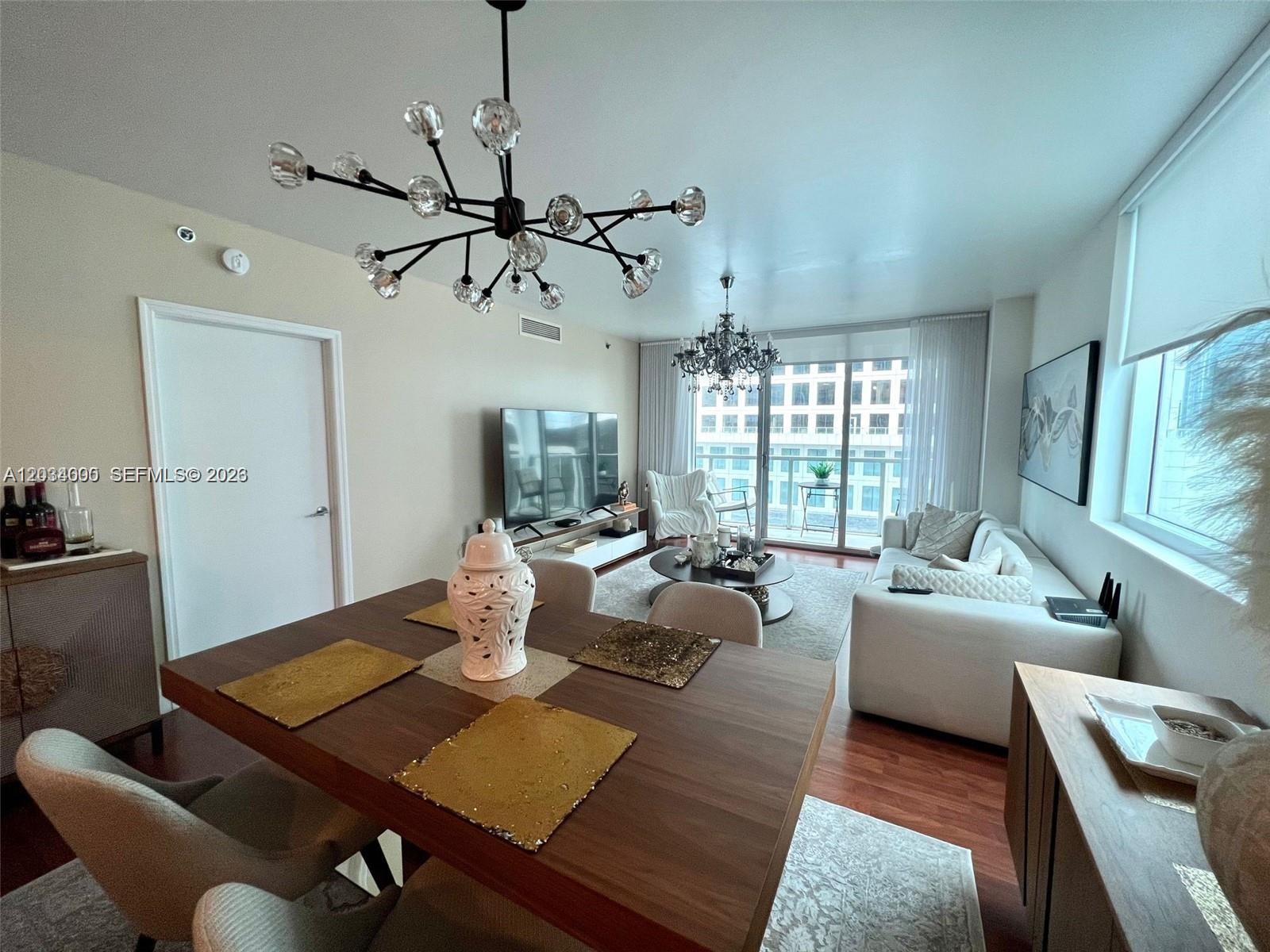 500 Brickell Avenue 1410 Property Photo 7