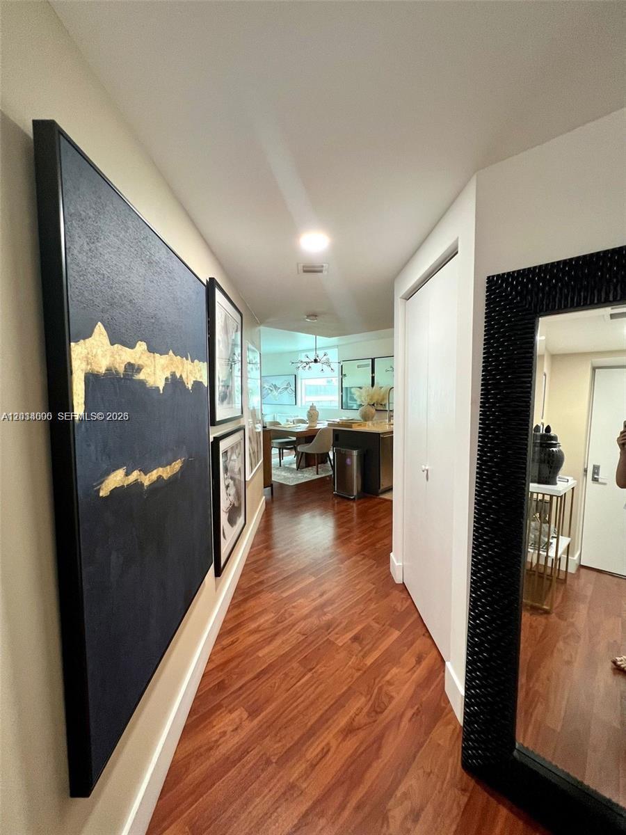500 Brickell Avenue 1410 Property Photo 20