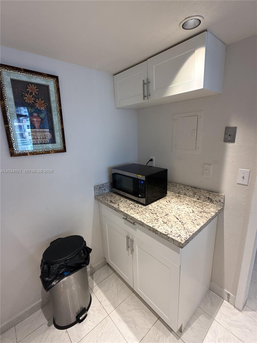 2030 S Ocean Drive 1511 Property Photo 7