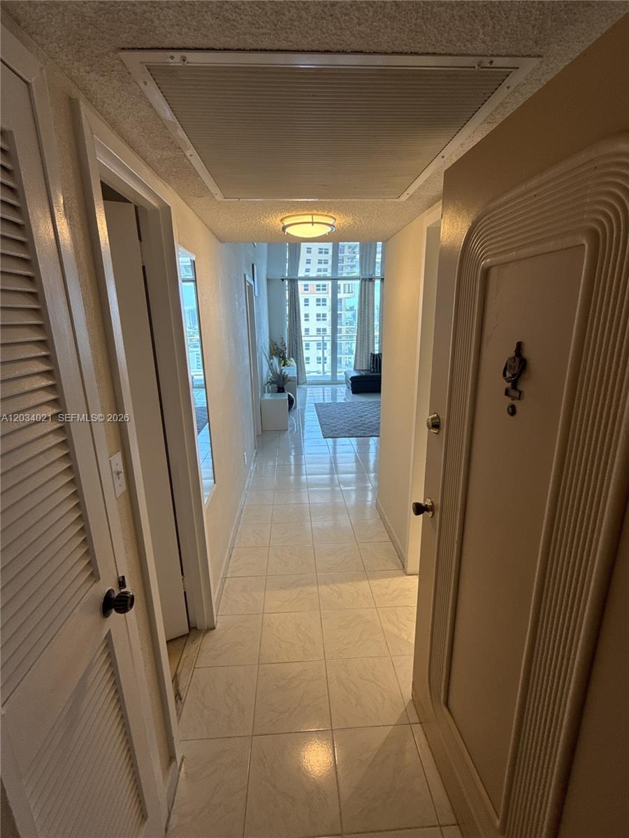 2030 S Ocean Drive 1511 Property Photo 8
