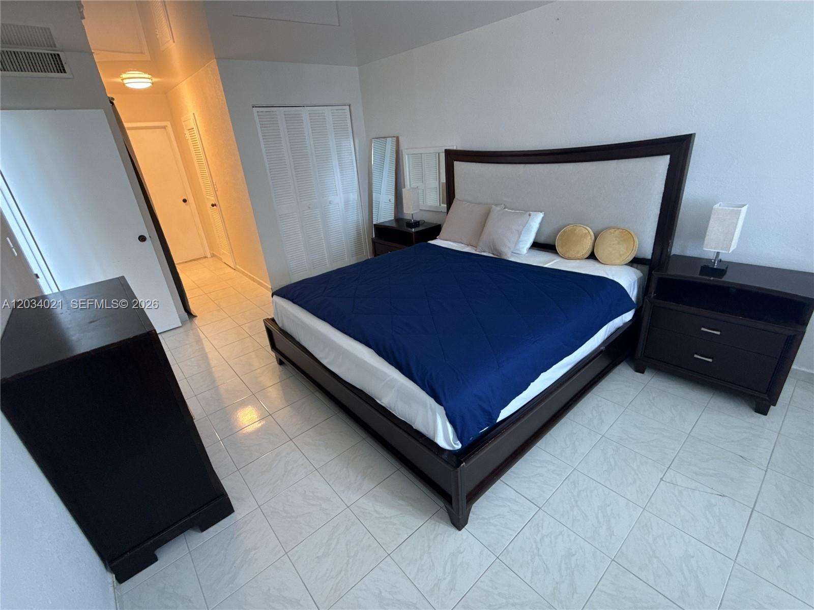 2030 S Ocean Drive 1511 Property Photo 13