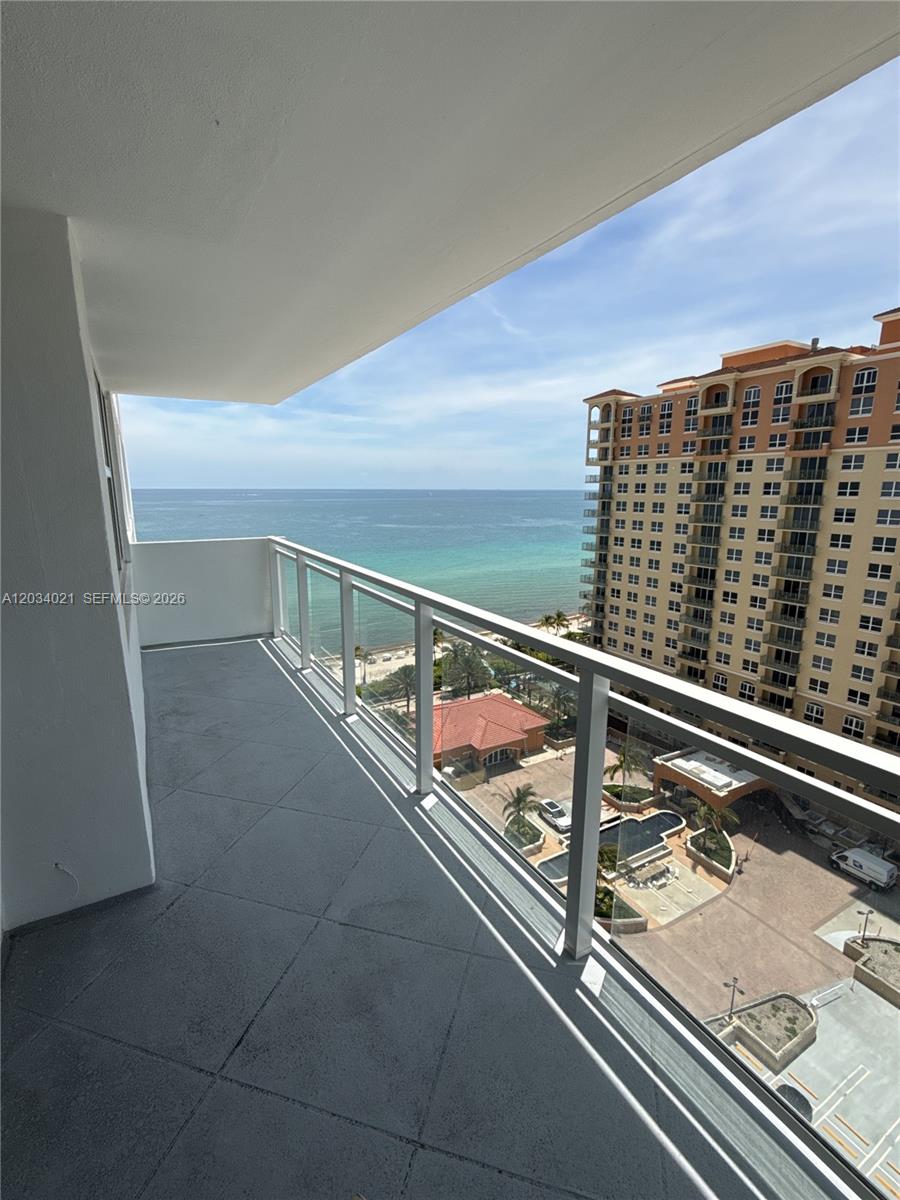 2030 S Ocean Drive 1511 Property Photo 16