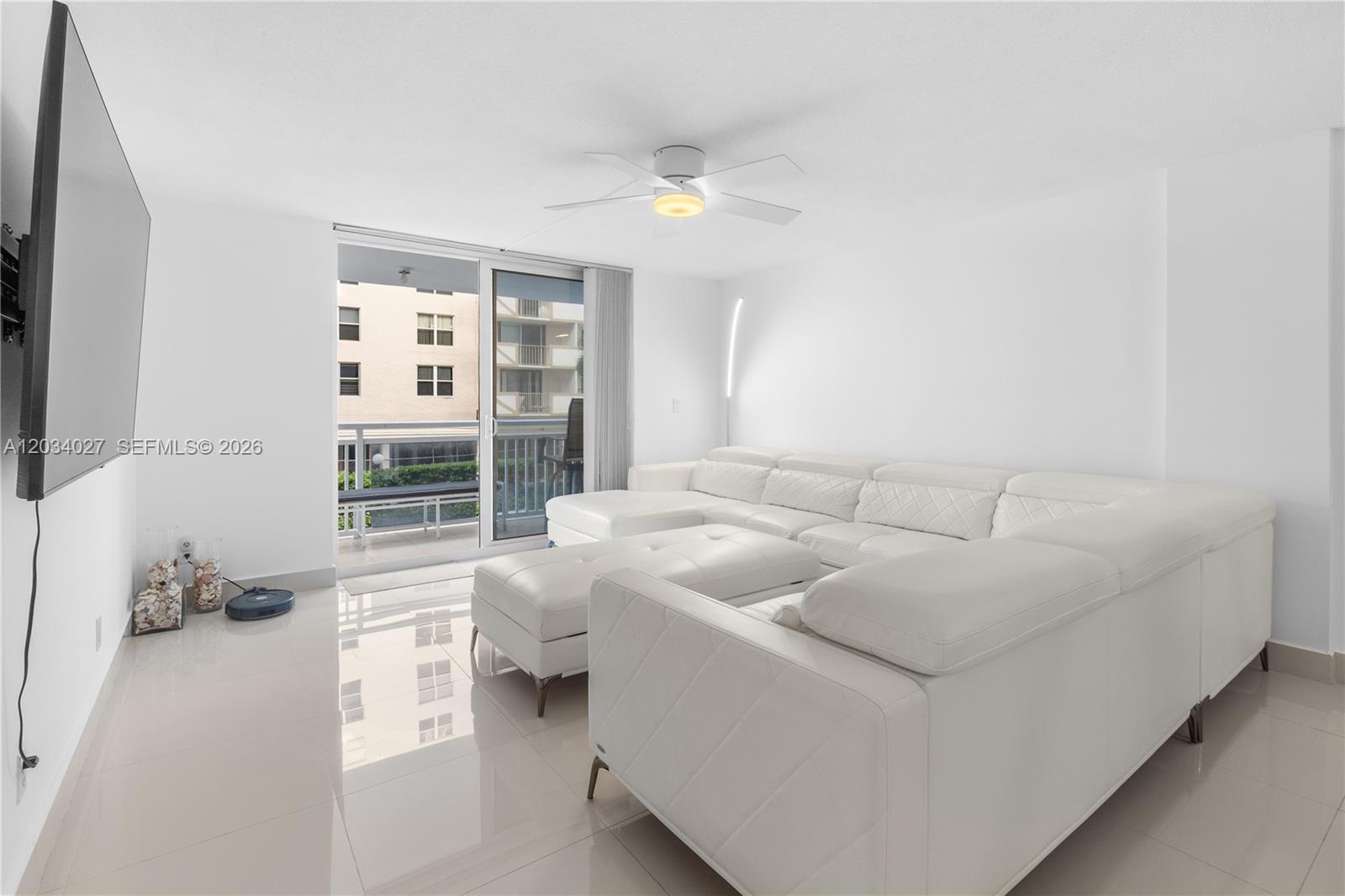 1849 S Ocean Drive 212 Property Photo 19