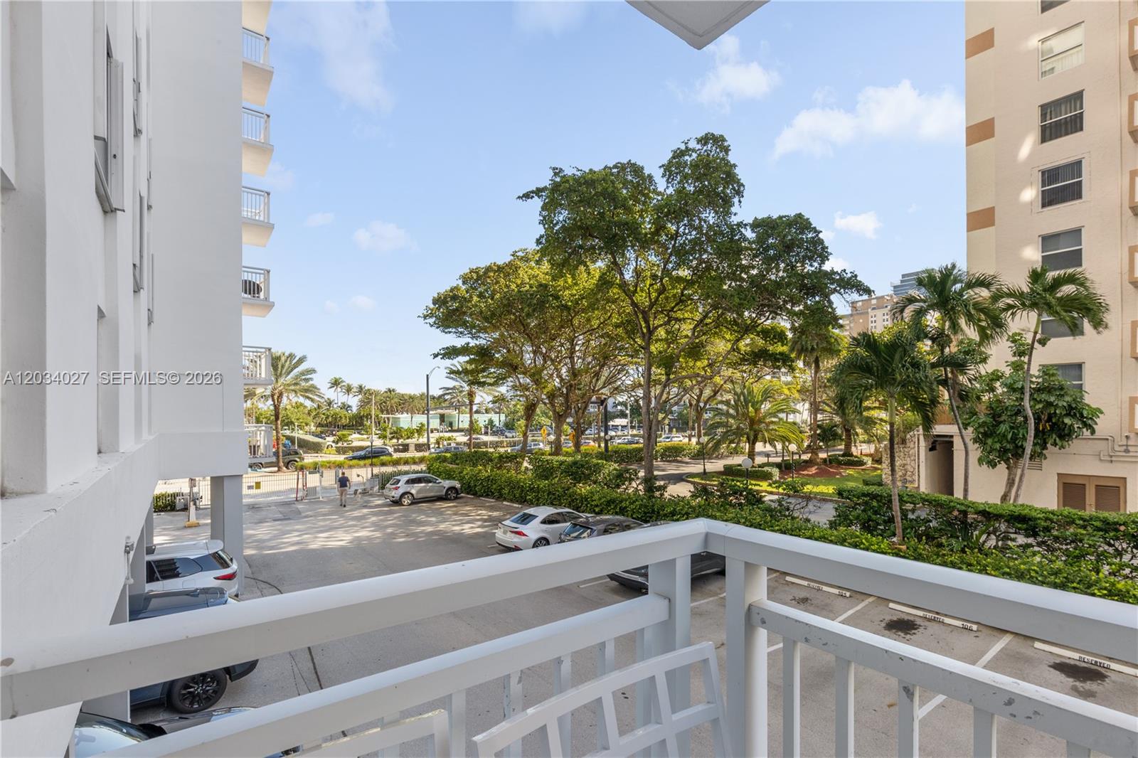 1849 S Ocean Drive 212 Property Photo 24