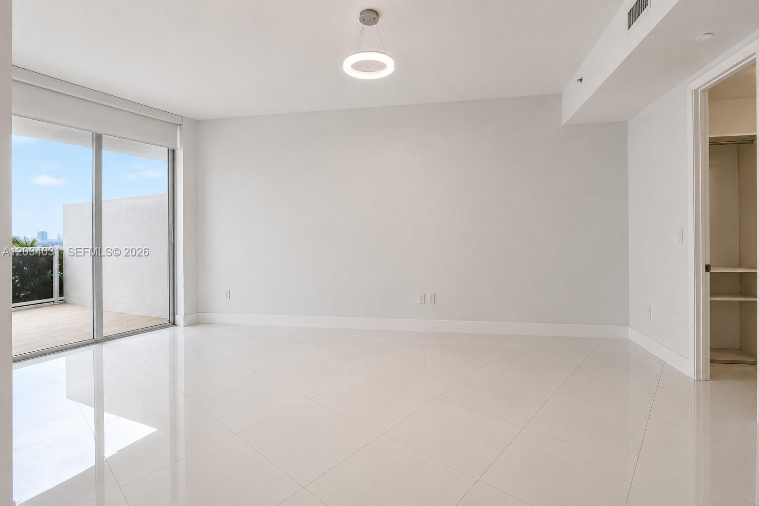 15901 Collins Avenue 403 Property Photo 18