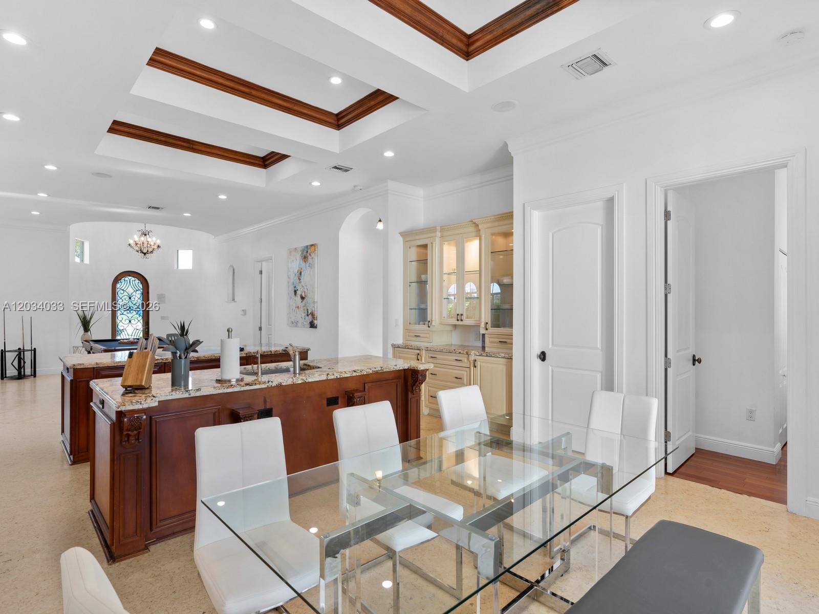 1223 Jackson Street Property Photo 12