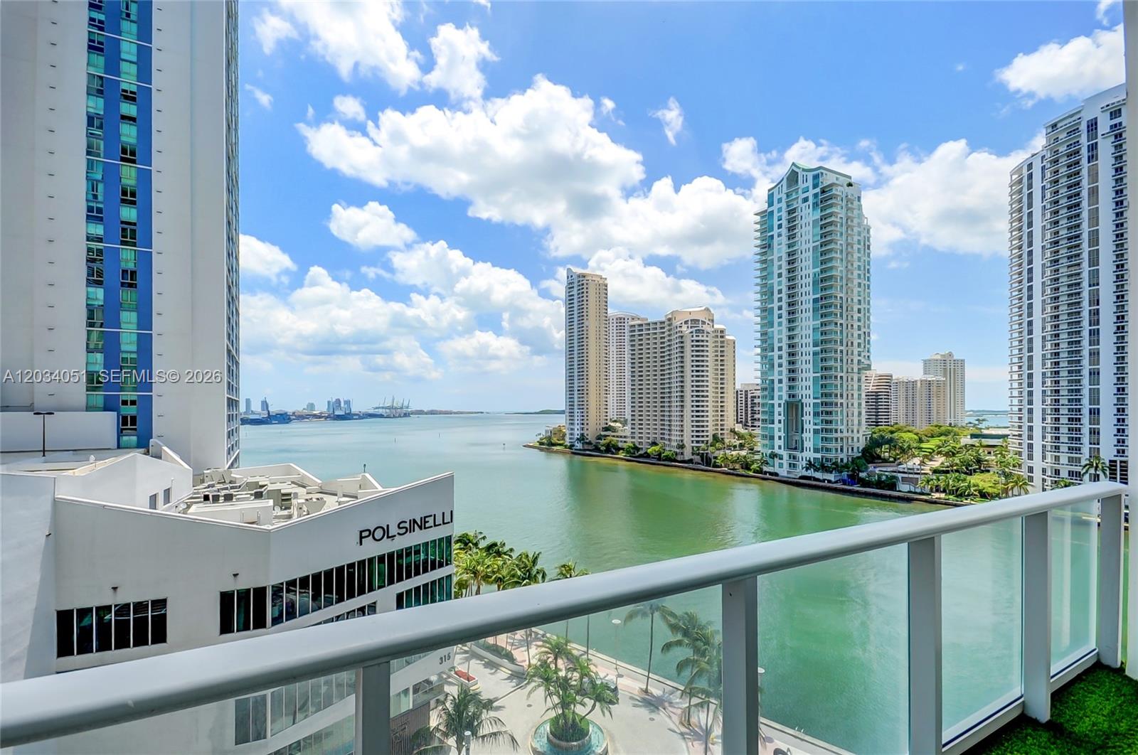 300 S Biscayne Bluv L-1022 Property Photo 10