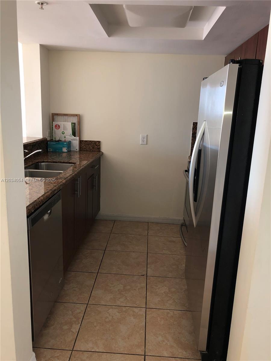 1690 Sw 27th Avenue 803 Property Photo 12