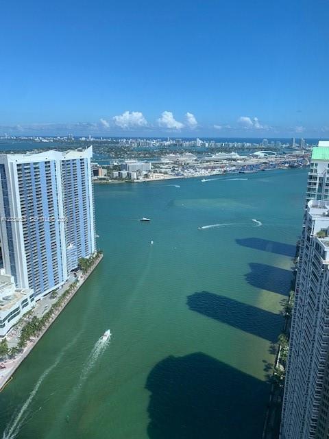 465 Brickell Avenue 4902 Property Photo 1
