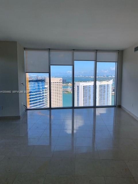 465 Brickell Avenue 4902 Property Photo 2