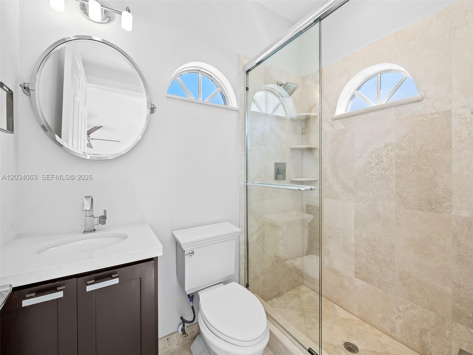 821 Se 2nd Court Property Photo 45
