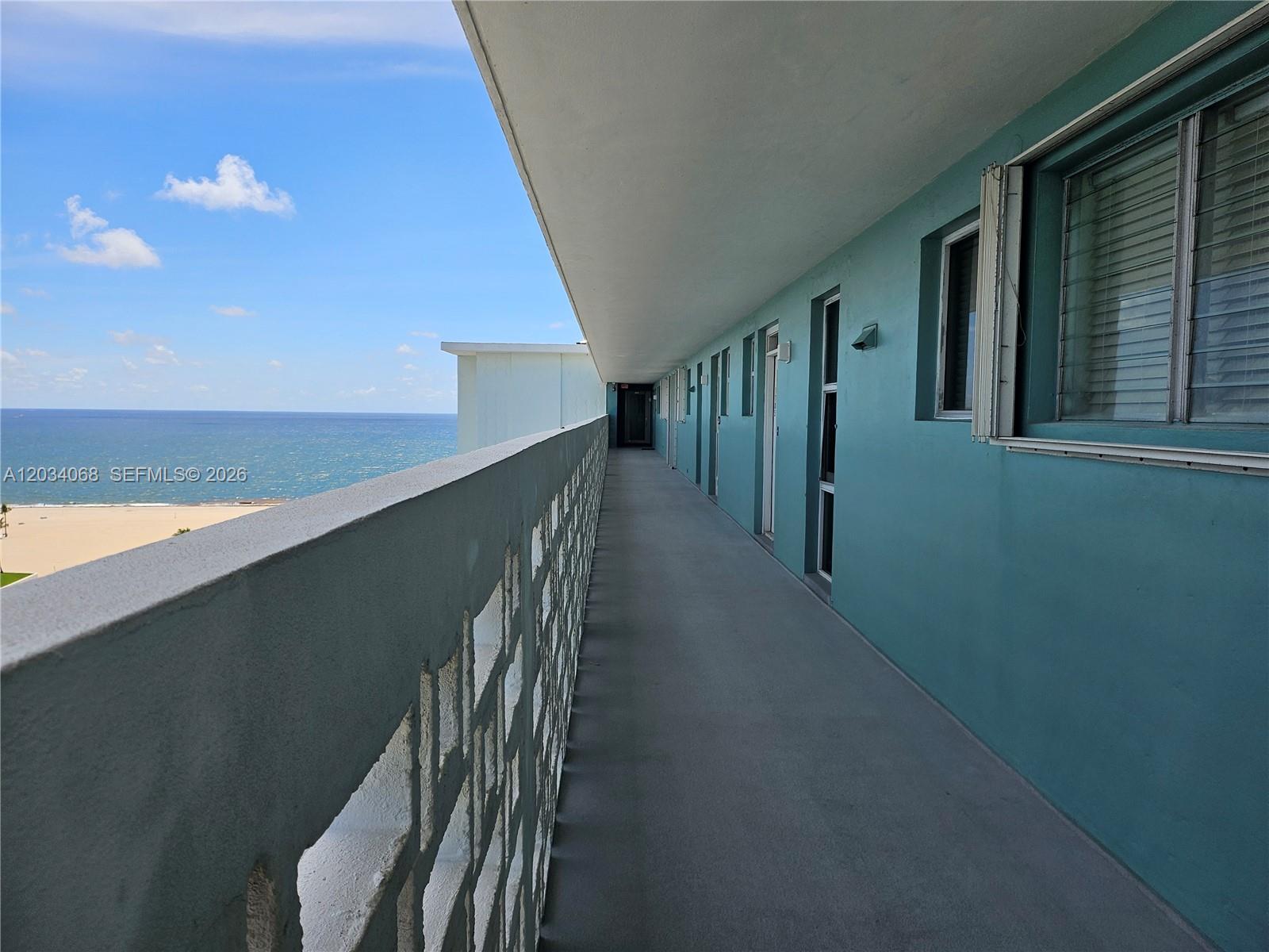 1900 S Ocean Drive 1704 Property Photo 3
