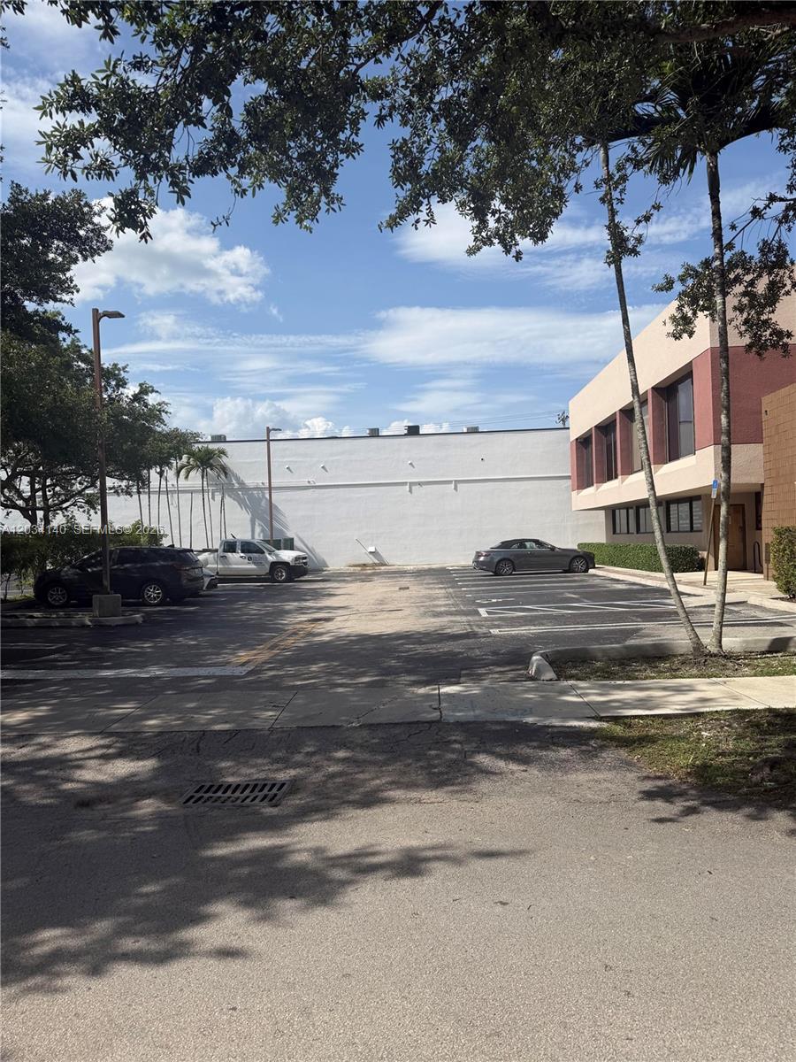9245 Sw 157th Street 2 Exam Rms Property Photo 9