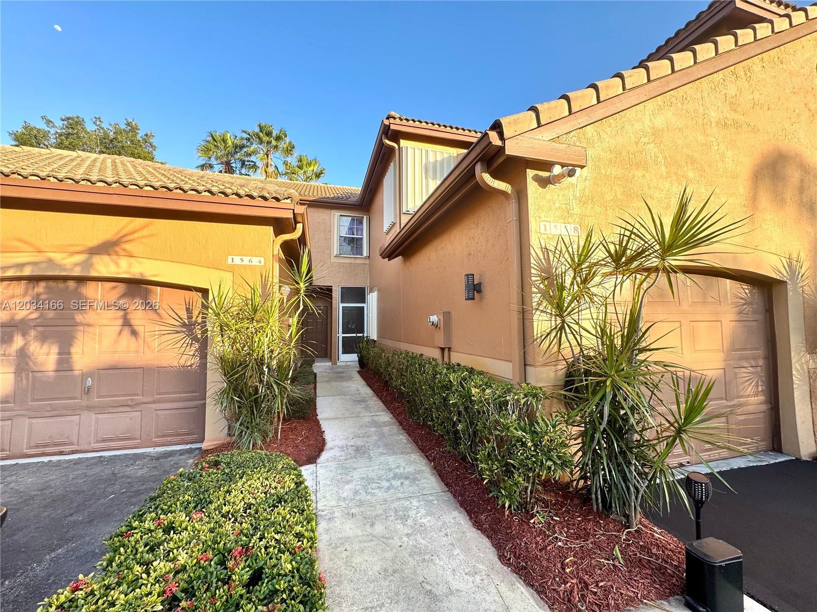 1564 Veracruz Ln 1564 1564 Property Photo 1