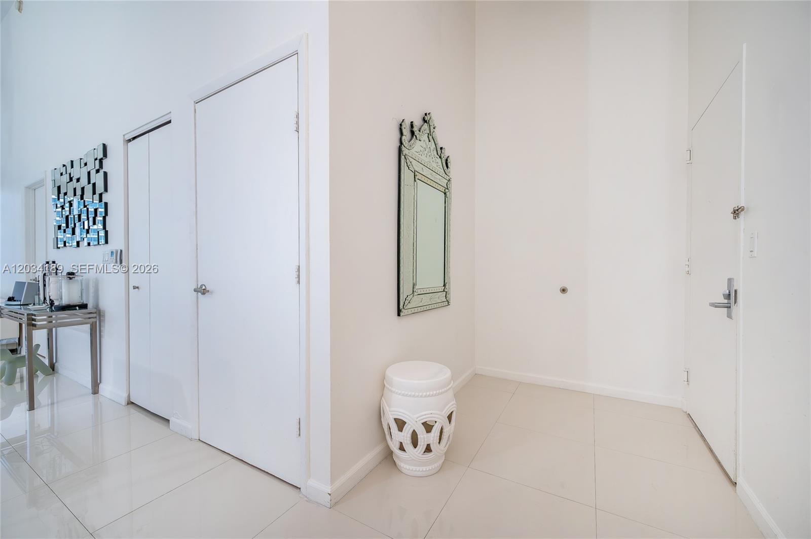 475 Brickell Avenue 4115 Property Photo 11