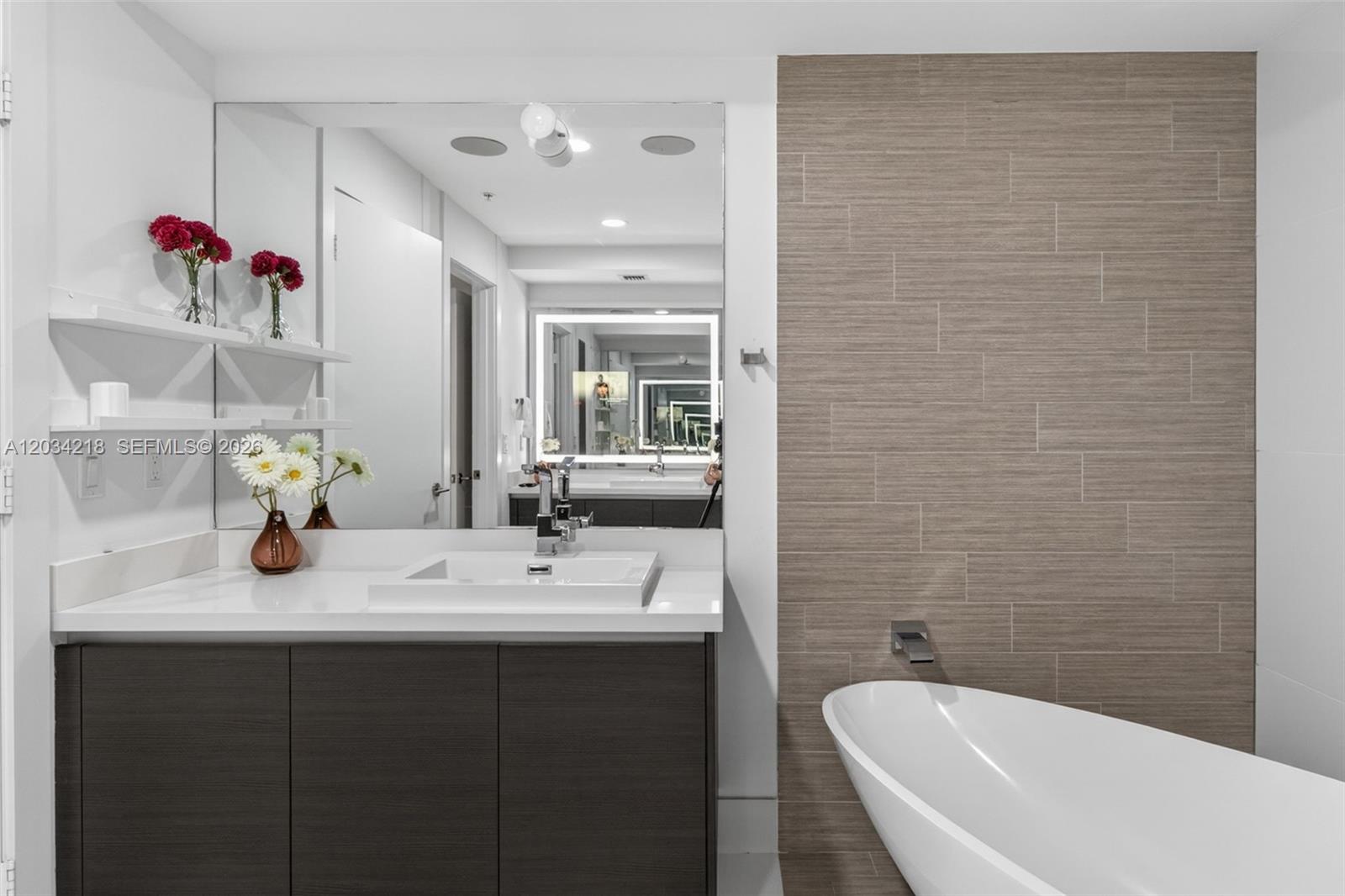 300 Sunny Isles Boulevard 4-1902 Property Photo 33