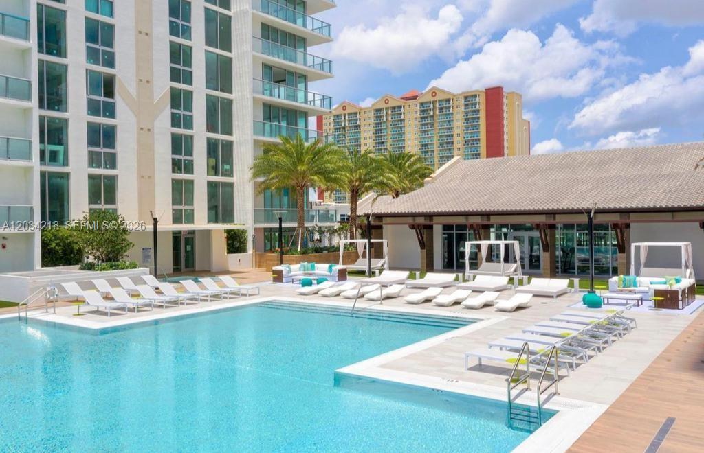 300 Sunny Isles Boulevard 4-1902 Property Photo 87