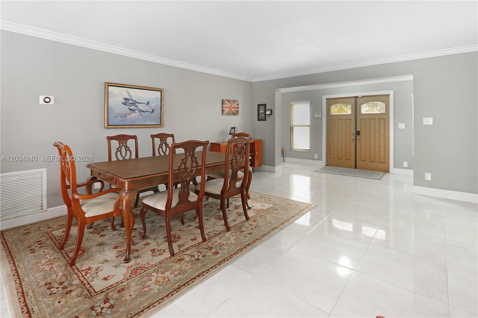 1324 Washington Street Property Photo 6