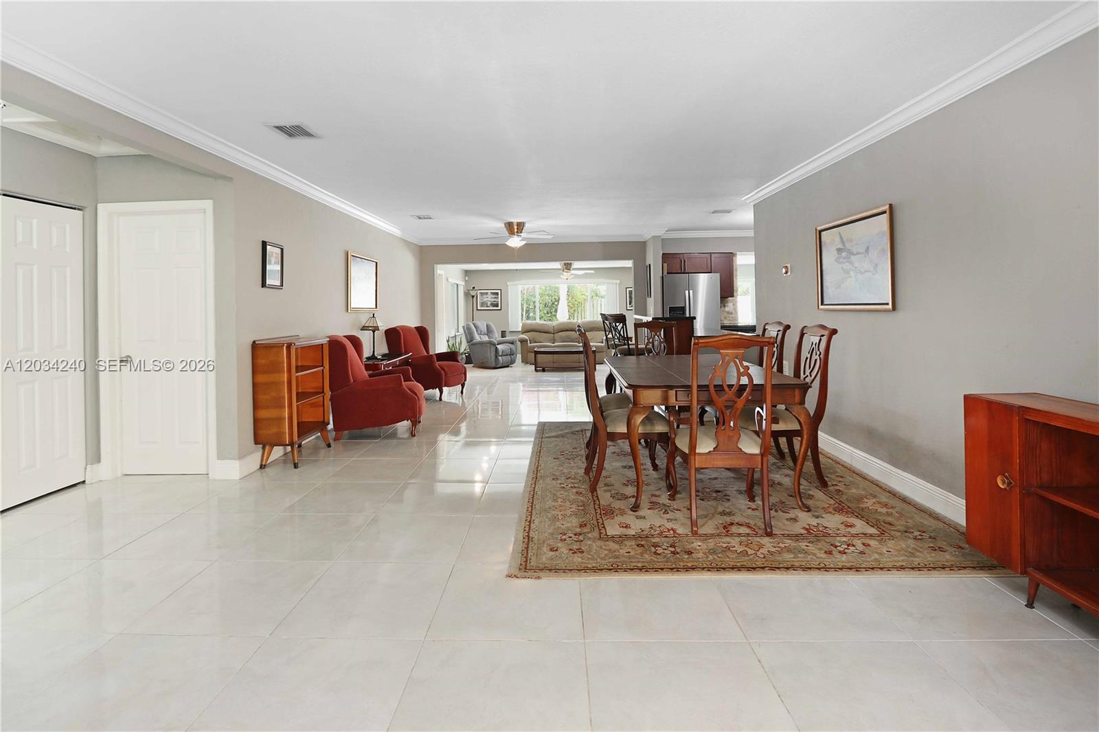1324 Washington Street Property Photo 7
