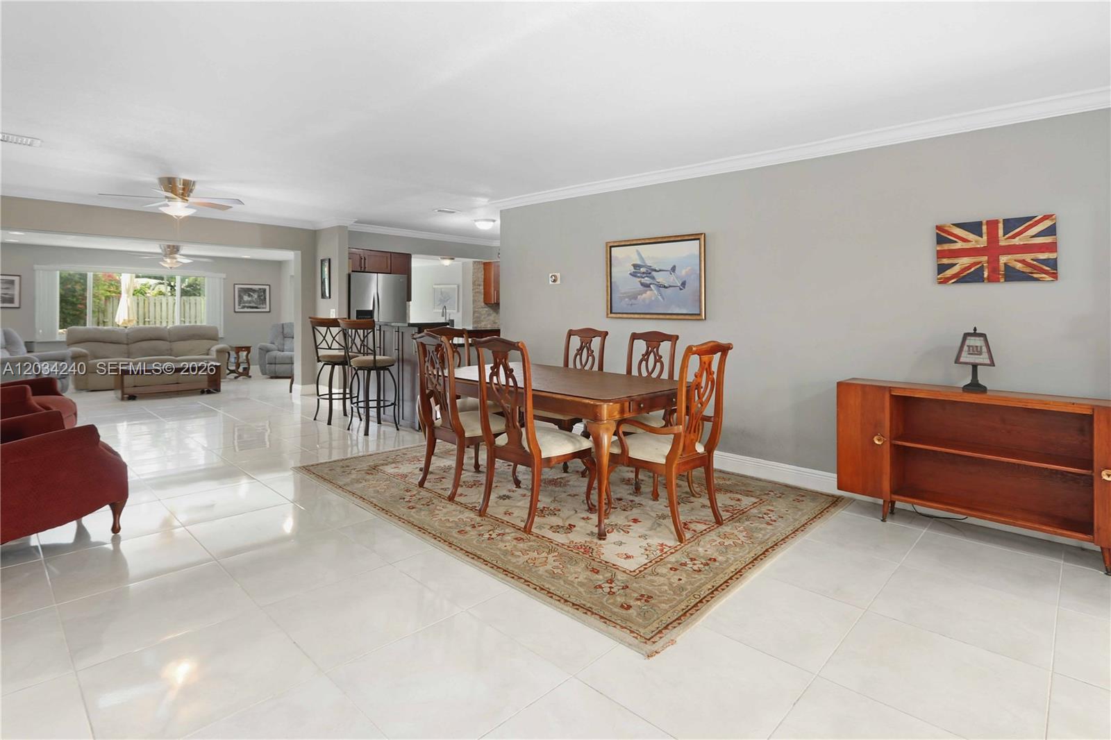 1324 Washington Street Property Photo 8