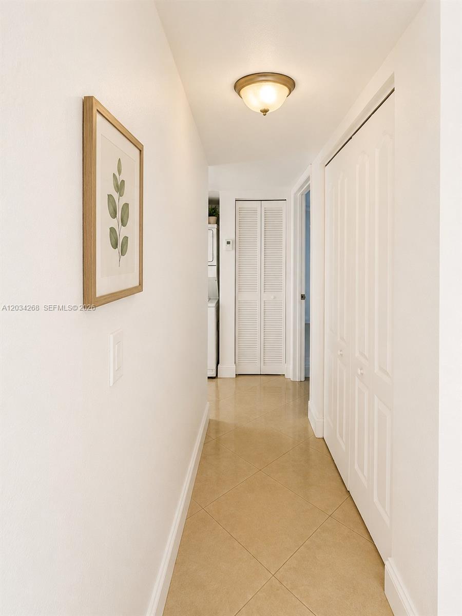 3041 W 76th Street B-108 Property Photo 16