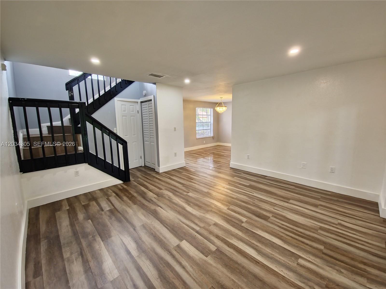 3463 Cluster Road Property Photo 4