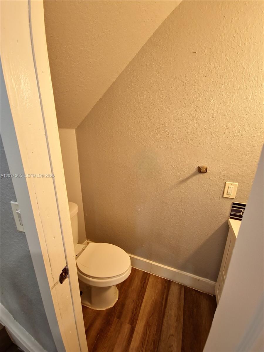3463 Cluster Road Property Photo 7