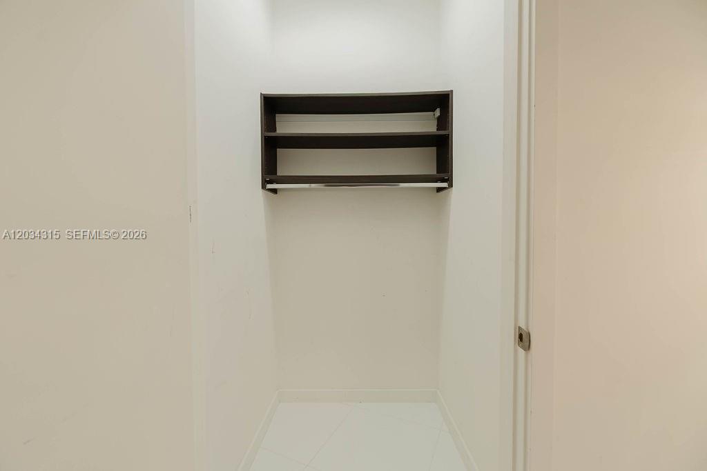 851 Ne 1st Avenue 2403 Property Photo 17