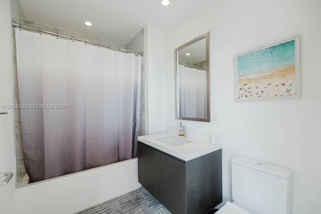 851 Ne 1st Avenue 2303 Property Photo 29