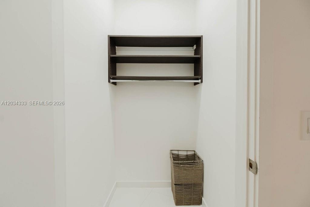 851 Ne 1st Avenue 2303 Property Photo 32
