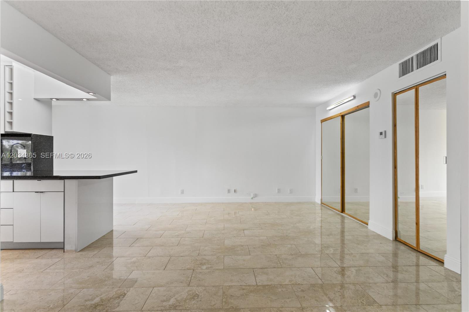 17021 N Bay Road 429 Property Photo 6