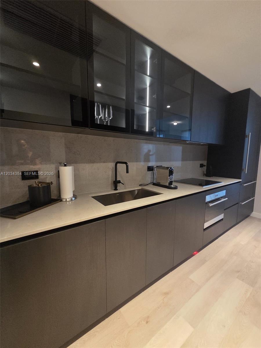 20 Ne 11 2208 Property Photo 17