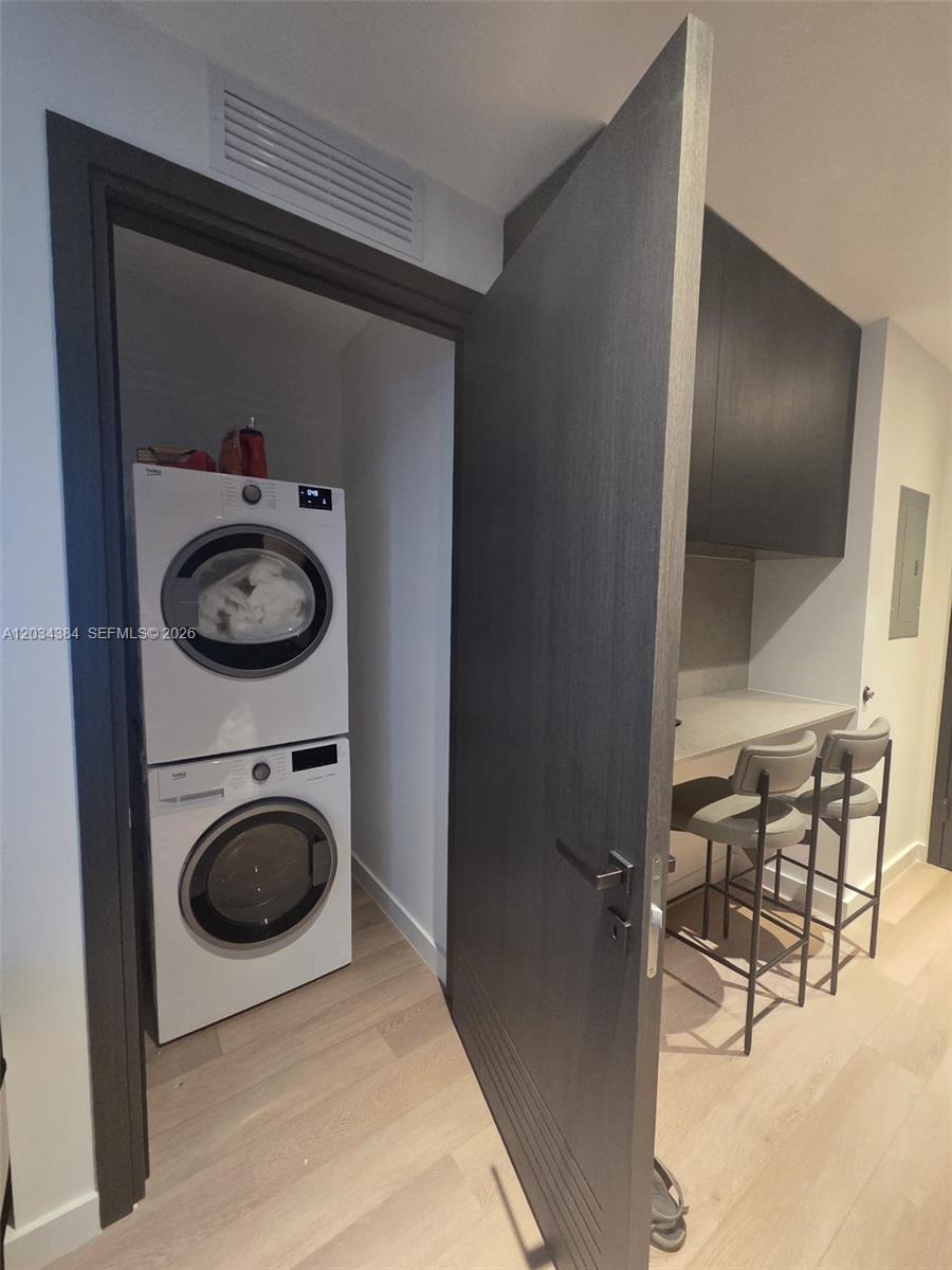 20 Ne 11 2208 Property Photo 18