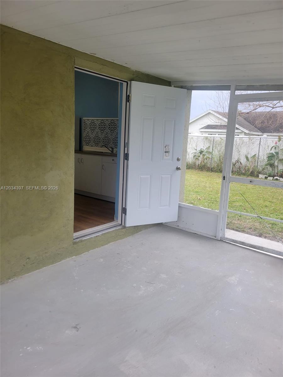 20420 Marlin Street B Property Photo 4