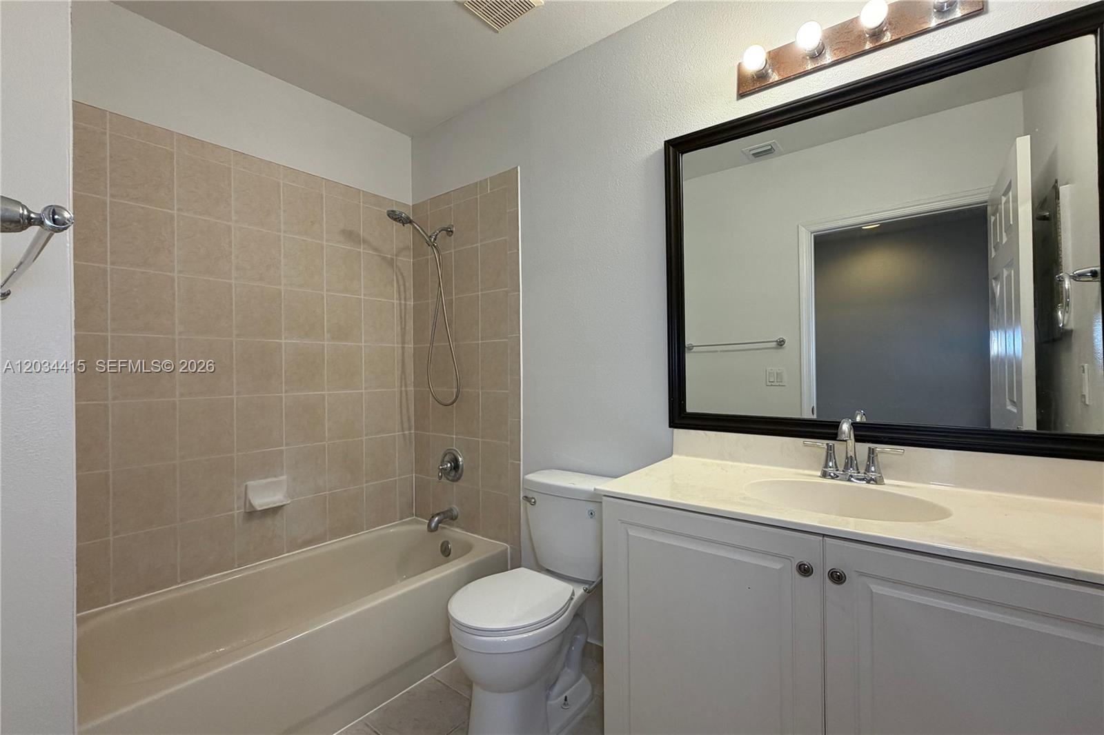 4649 Sw 75th Way Property Photo 31