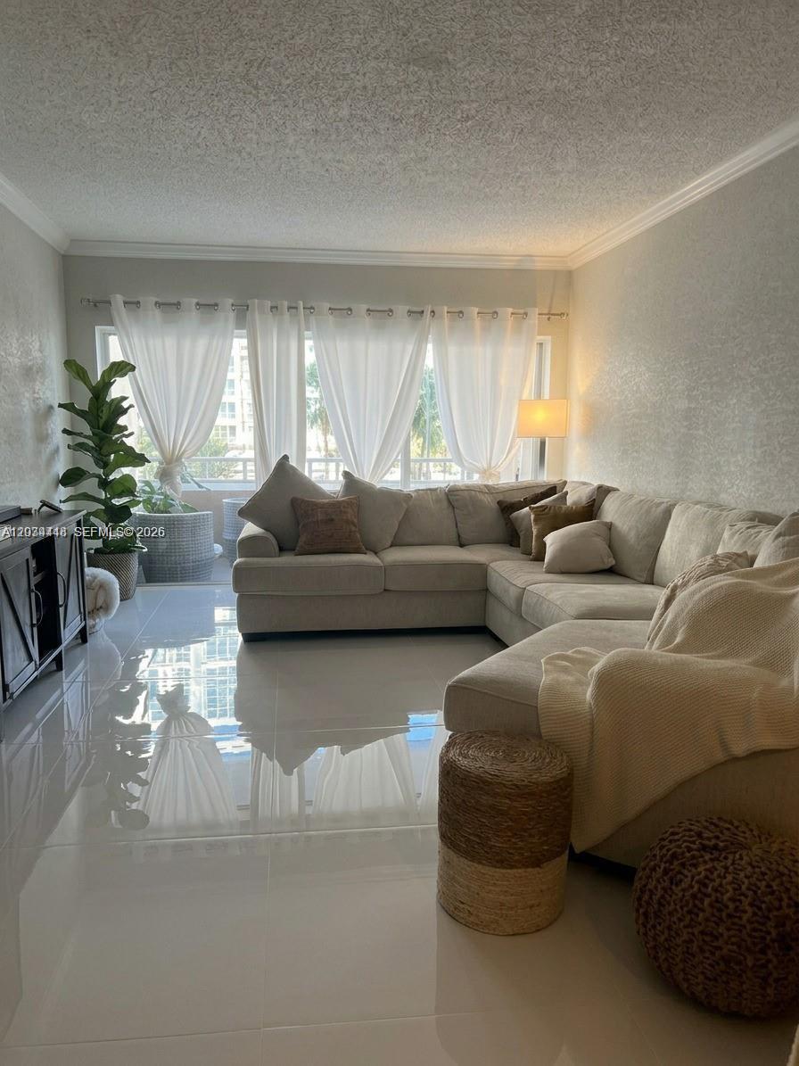 1985 S Ocean Drive 2b Property Photo 8