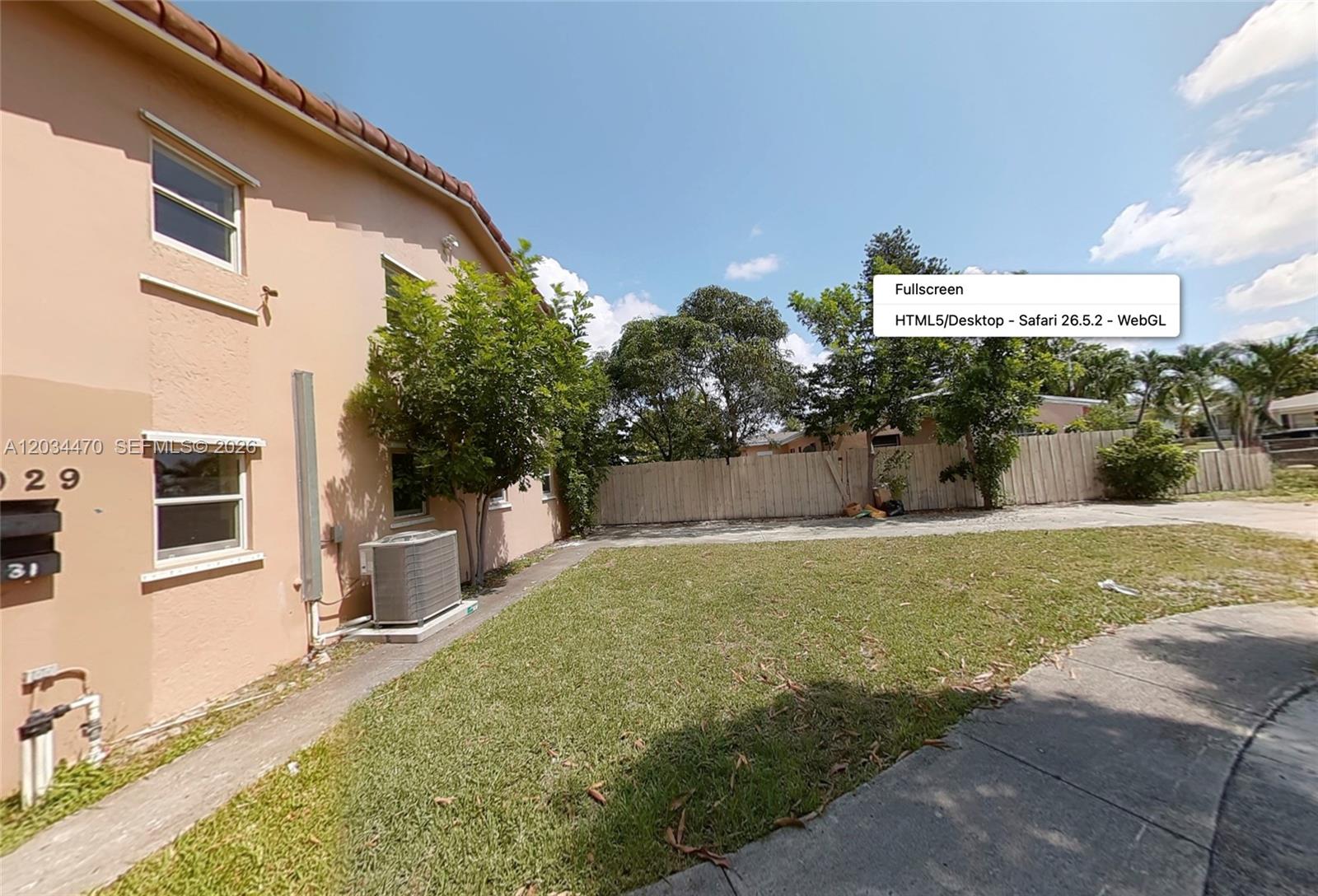 1029 S C Street Property Photo 2