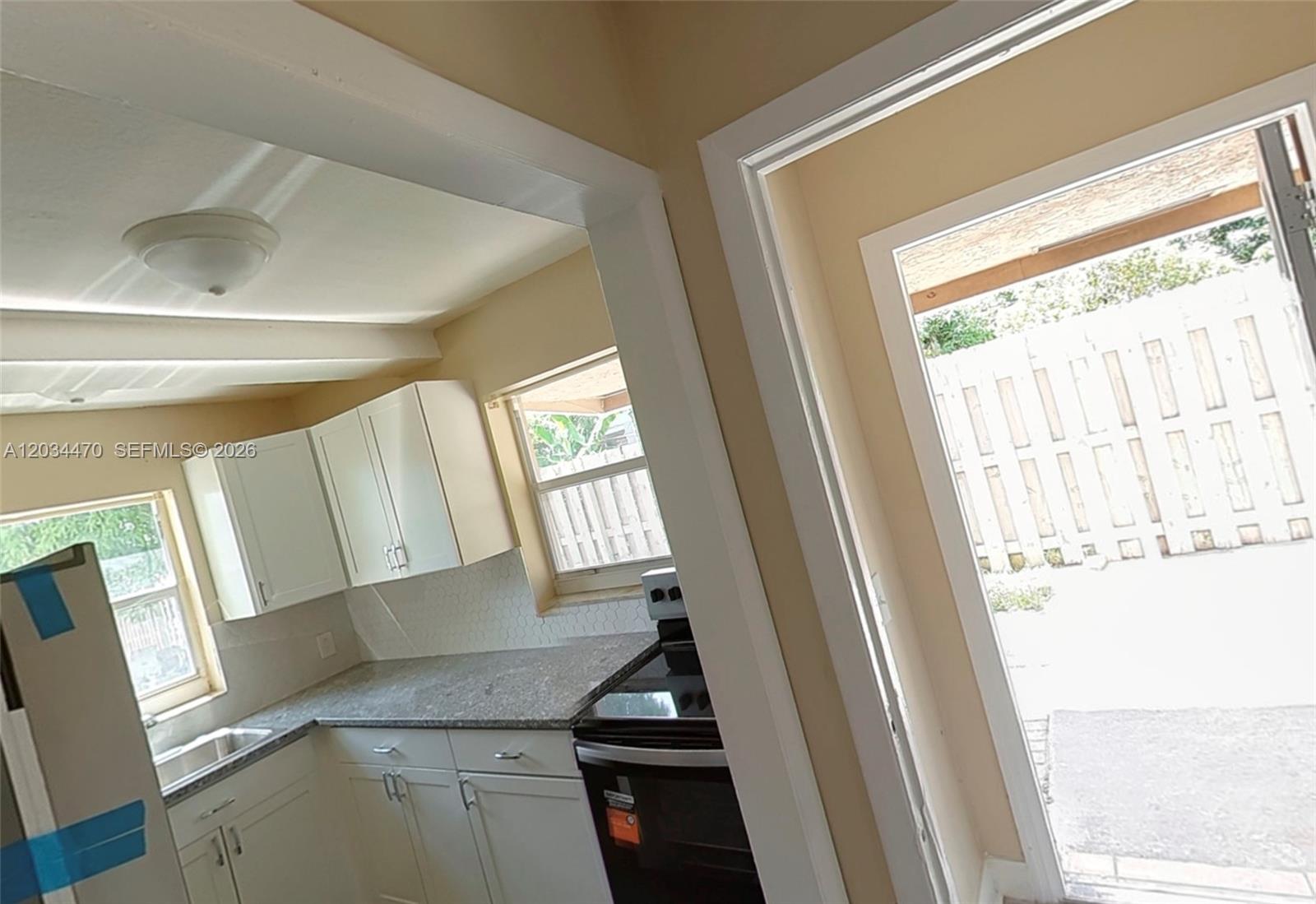 1029 S C Street Property Photo 15