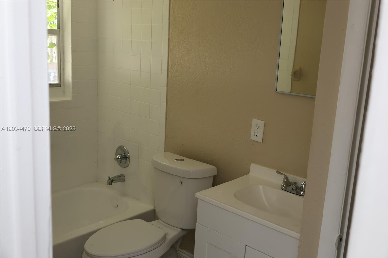 1029 S C Street Property Photo 24