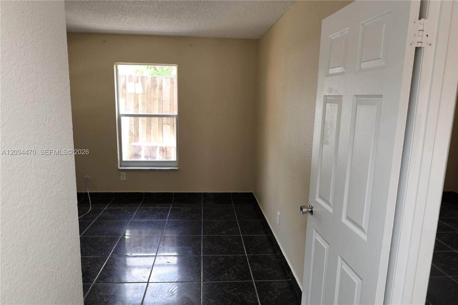 1029 S C Street Property Photo 33