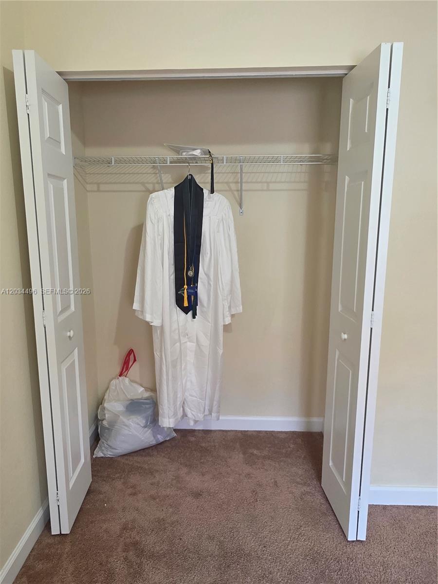 9424 Sw 171st Place Property Photo 17
