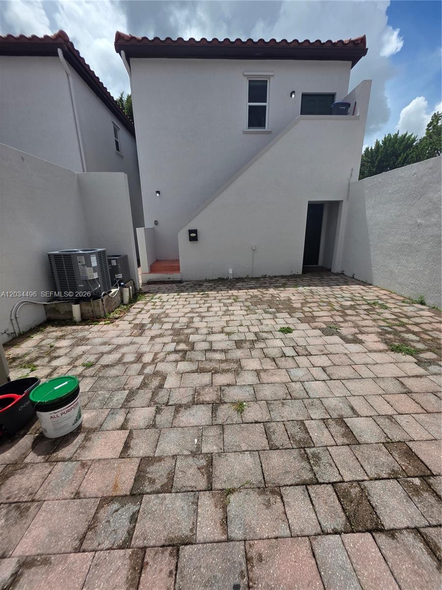 9424 Sw 171st Place Property Photo 30