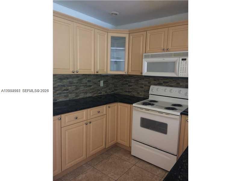 7732 Camino Real F220 F220 Property Photo 1