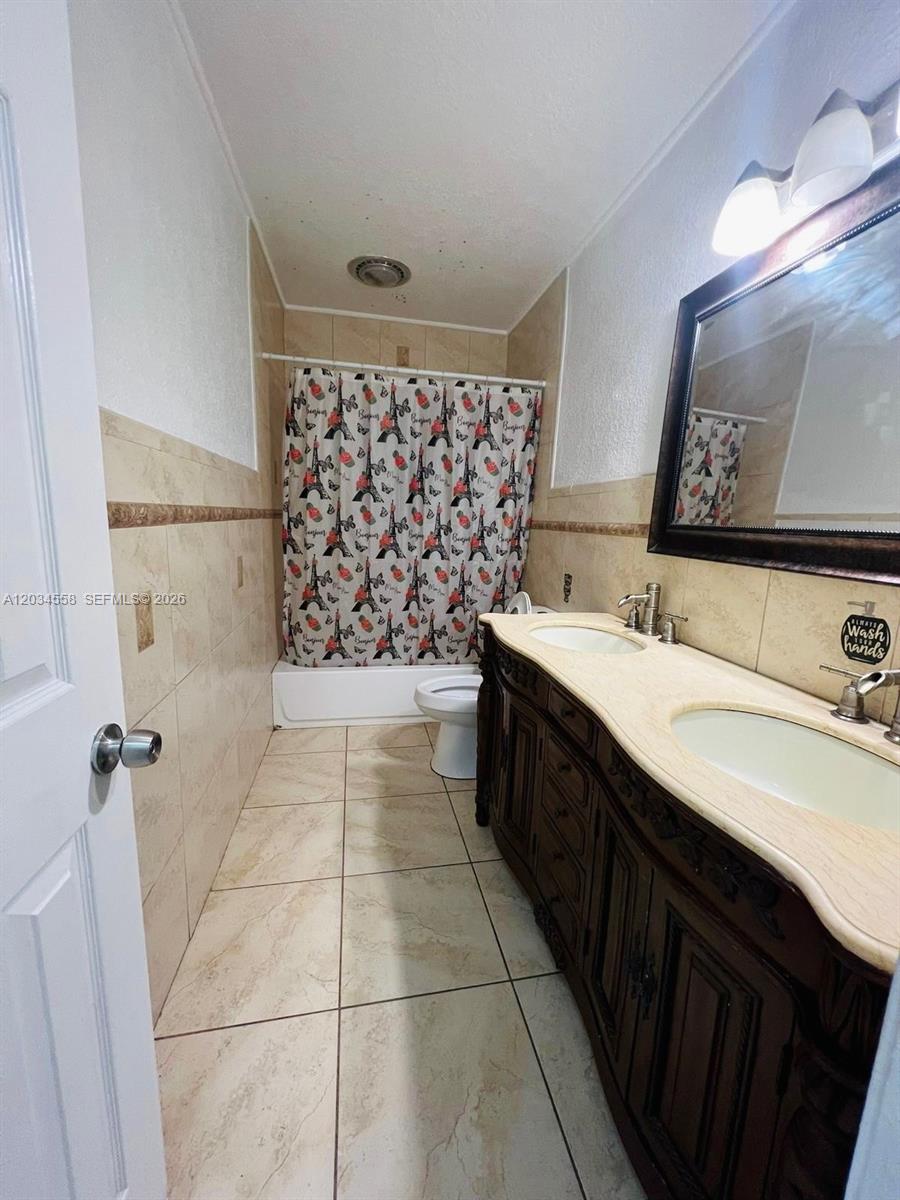 3600 Nw 175th Street 3600 Property Photo 6