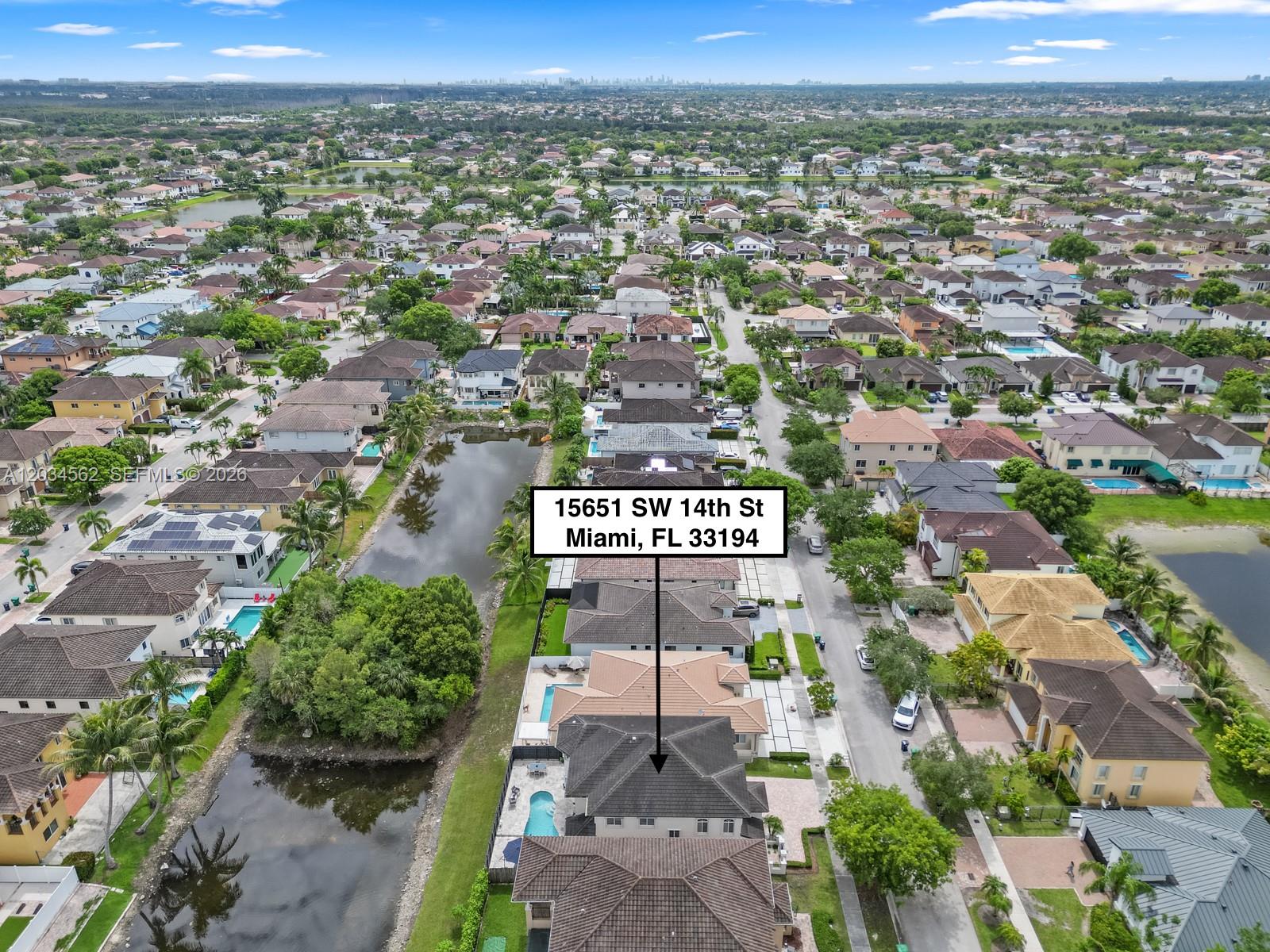 15651 Sw 14th Street Property Photo 2