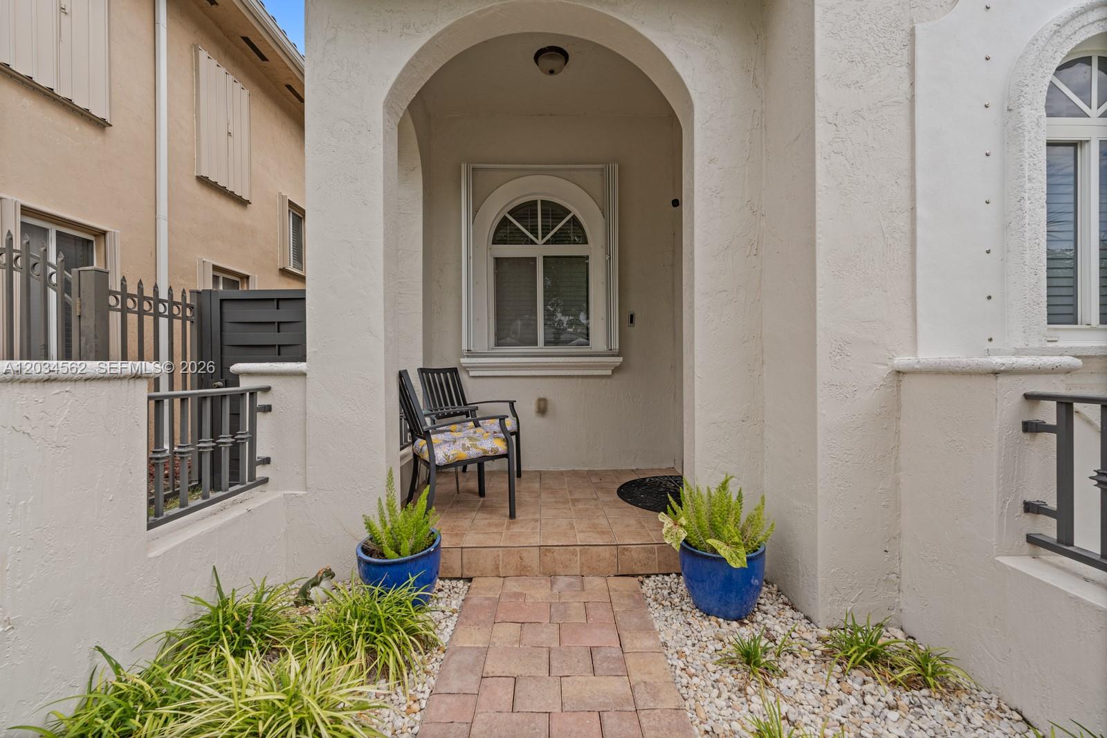 15651 Sw 14th Street Property Photo 5