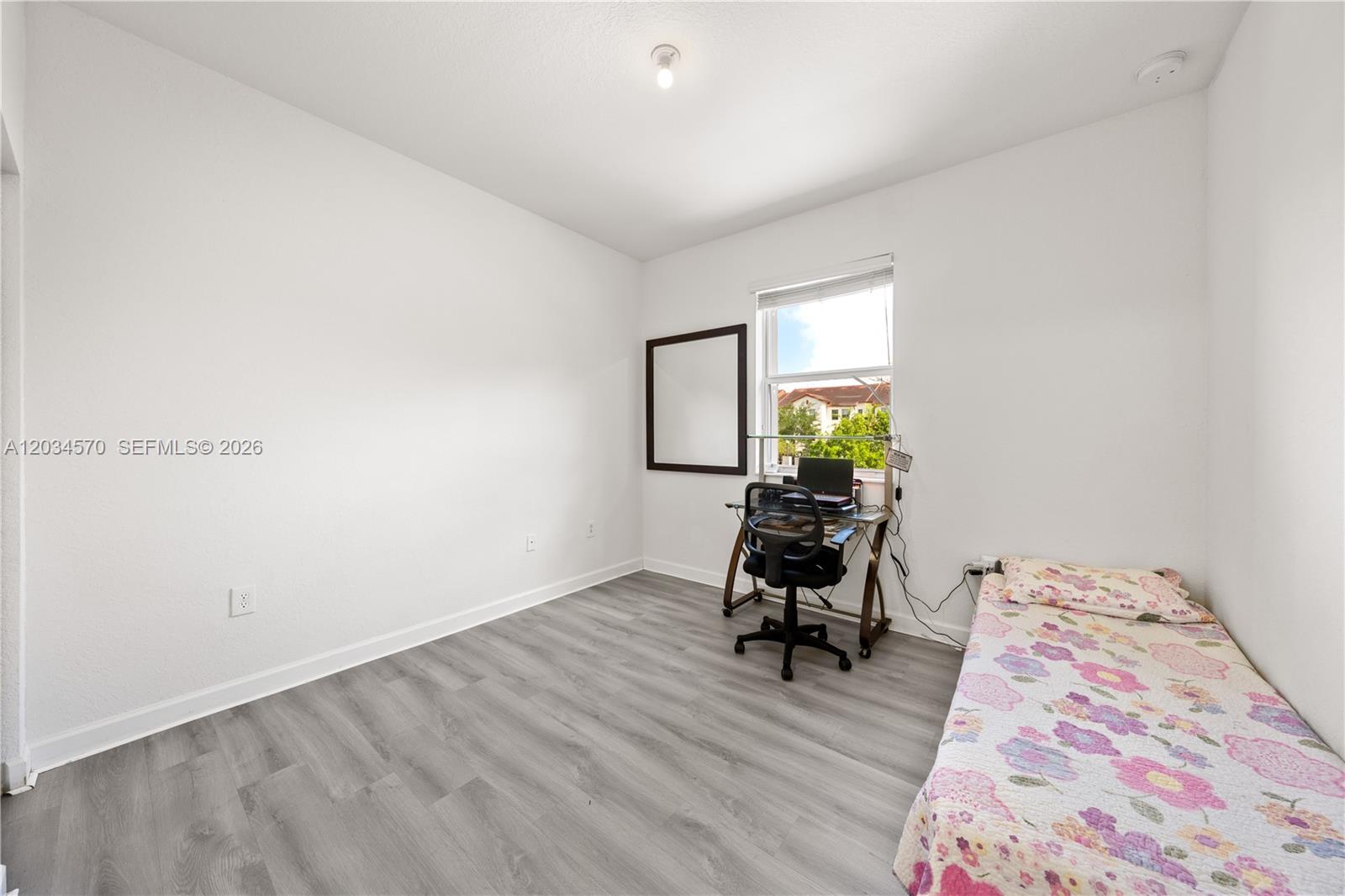 16958 Sw 92nd Street 16958 Property Photo 15